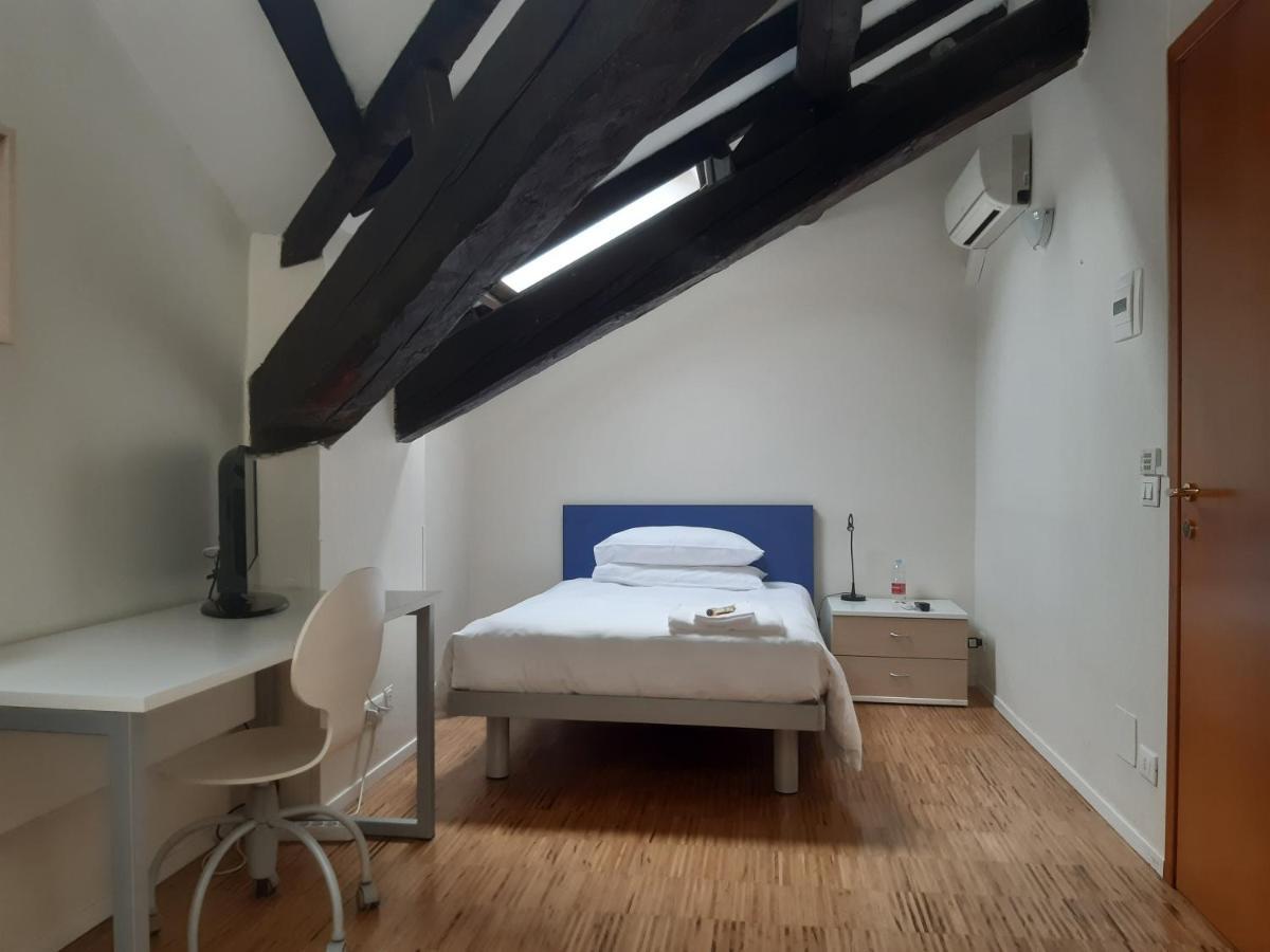 La Cordata Accommodation - San Vittore 49 Milán Exteriér fotografie